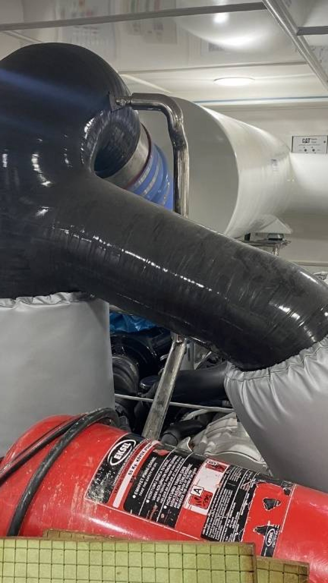 Egzoz İzolasyon Ceketi