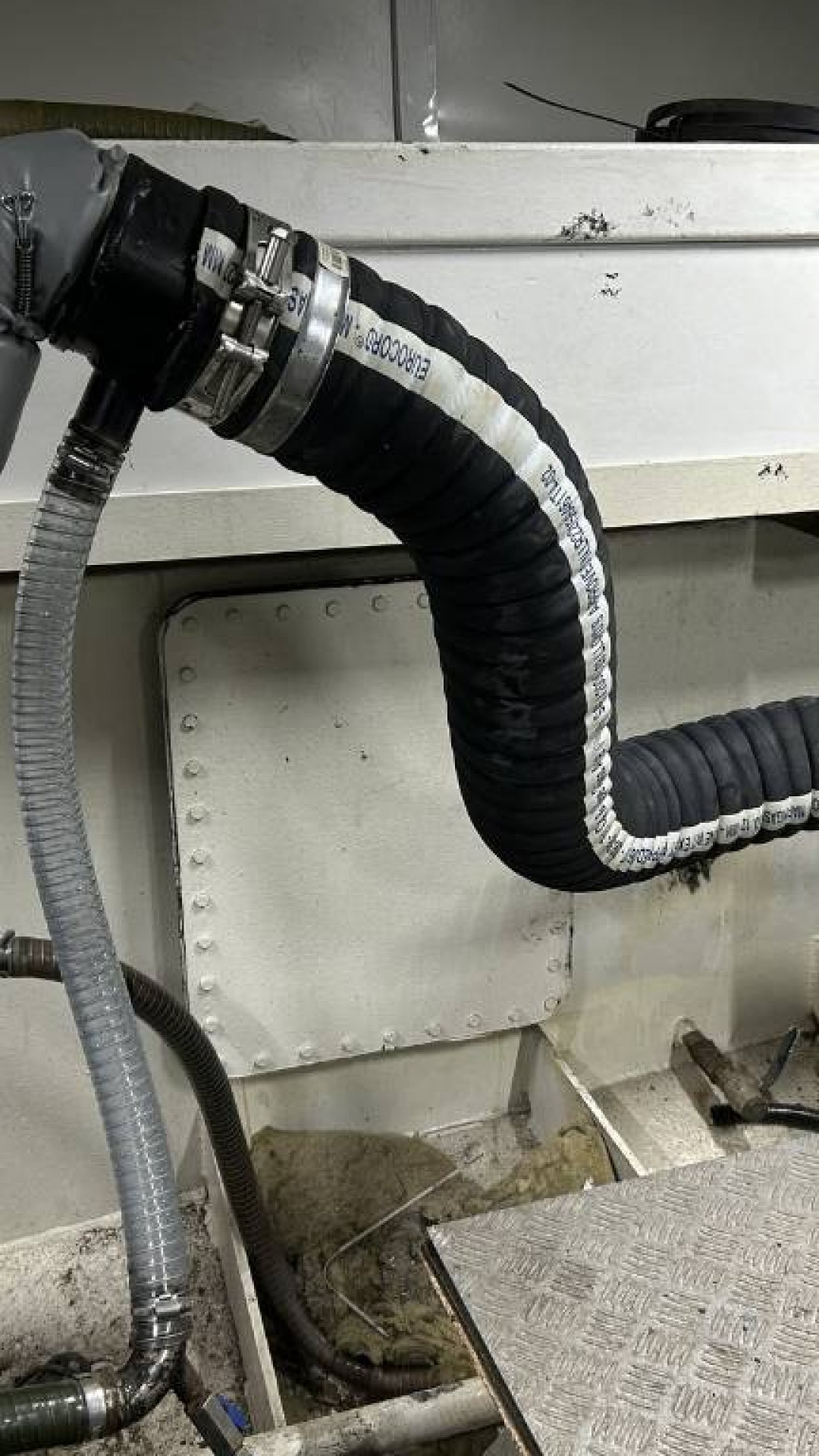 Egzoz İzolasyon Ceketi