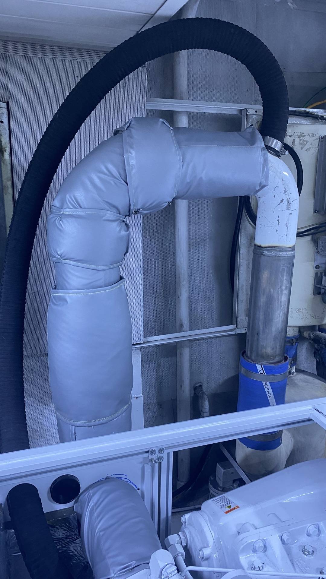 Egzoz İzolasyon Ceketi