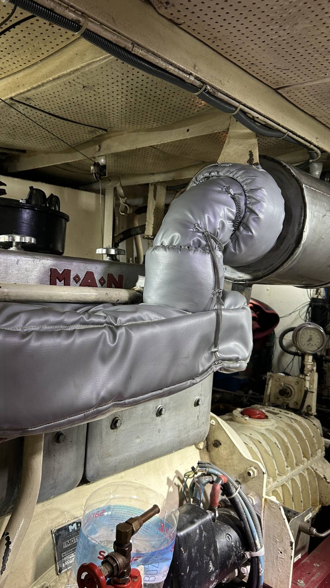 Egzoz İzolasyon Ceketi